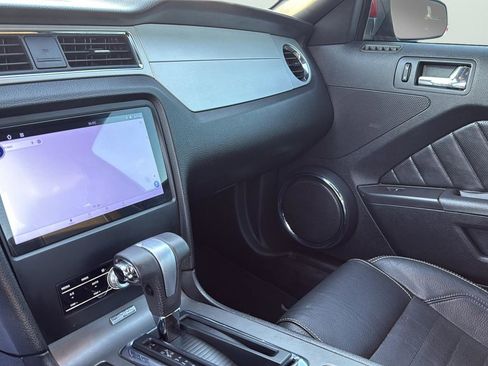 Used 2012 Ford Mustang Premium image 20