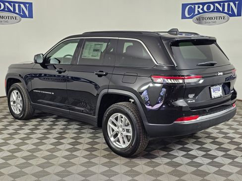 New 2025 Jeep Grand Cherokee Laredo X w/ Luxury Tech Group I image 3