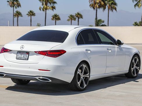 Used 2023 Mercedes-Benz C 300 Sedan image 7