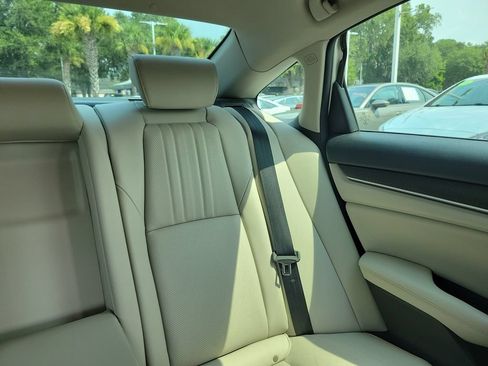 Used 2021 Honda Accord EX-L image 15