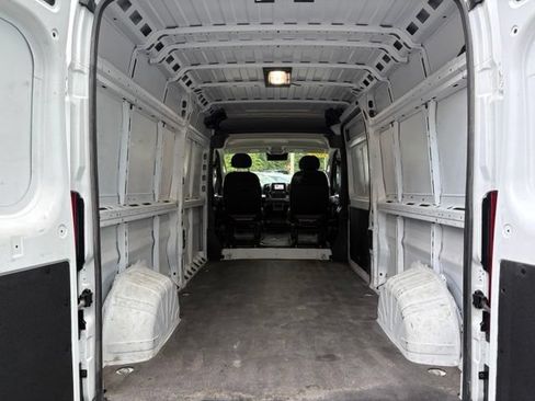 Used 2023 RAM ProMaster 2500 FWD image 24
