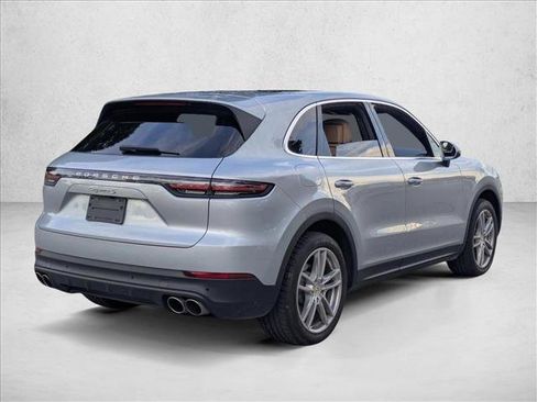 Used 2021 Porsche Cayenne S AWD/4WD image 5