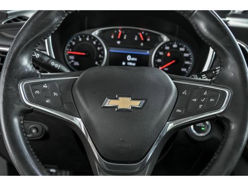Used 2019 Chevrolet Equinox Premier image 16