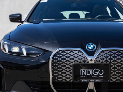 Used 2025 BMW i4 xDrive40i AWD/4WD image 9