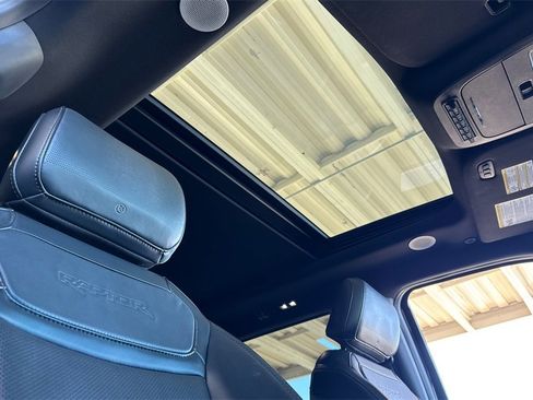 Used 2021 Ford F150 Raptor w/ Equipment Group 801A High image 16