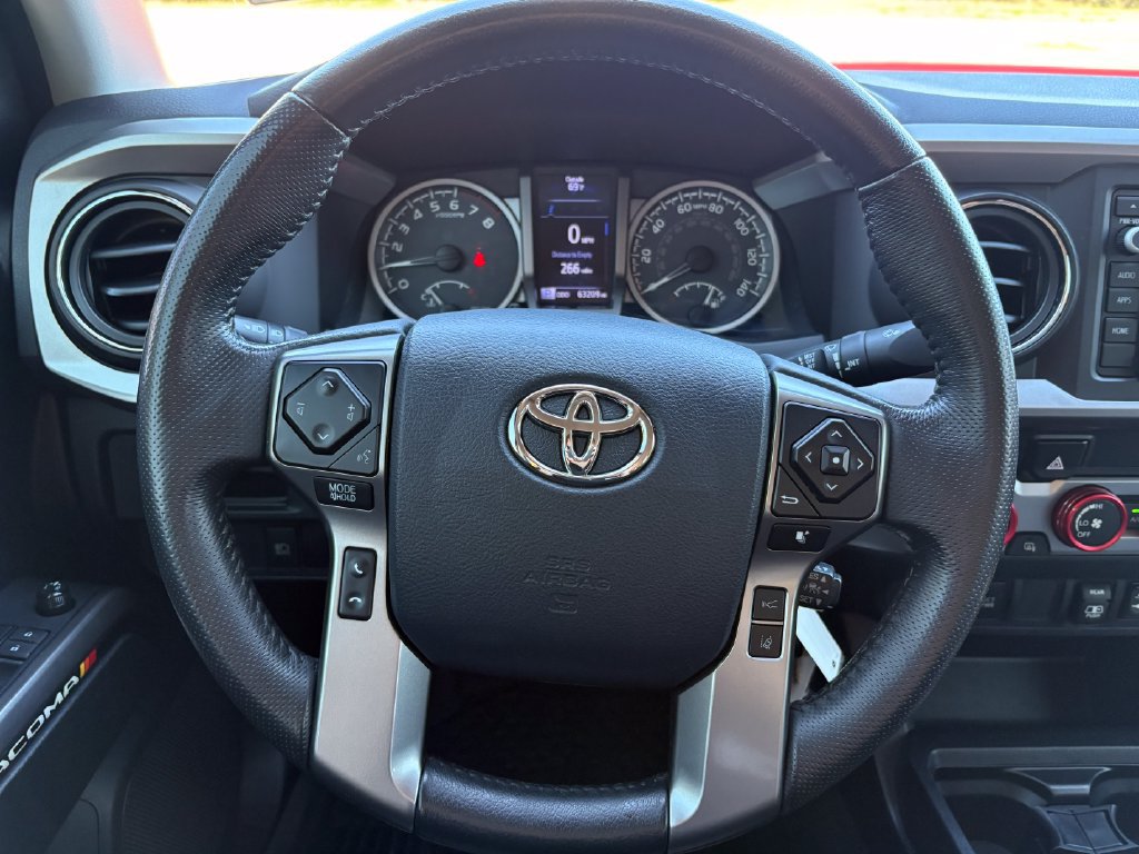 Used 2019 Toyota Tacoma SR5 AWD/4WD image 19