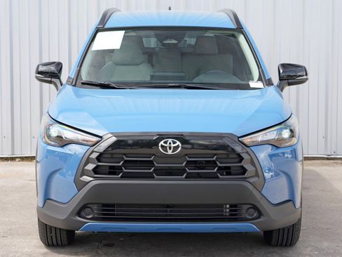 Used 2026 Toyota Corolla Cross LE image 42