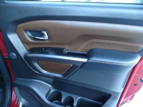 Used 2017 Nissan Titan Platinum Reserve image 46