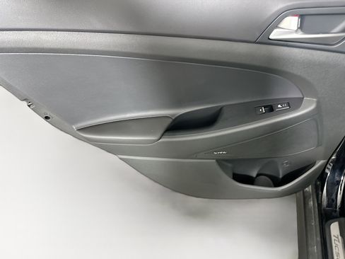 Used 2021 Hyundai Tucson Ultimate w/ Cargo Package AWD/4WD image 27