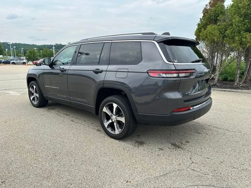 Used 2023 Jeep Grand Cherokee L Limited AWD/4WD image 6