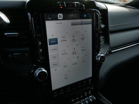 Certified 2024 RAM 3500 Limited image 33