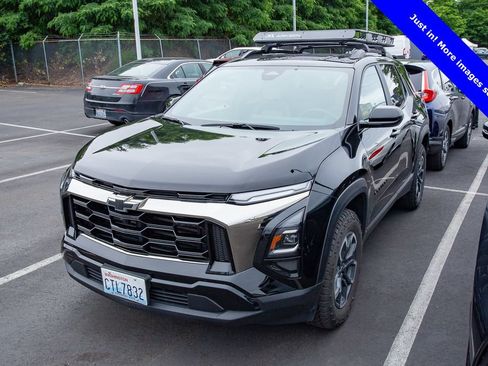 Used 2025 Chevrolet Equinox ACTIV AWD/4WD image 1