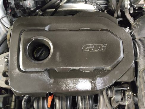 Used 2017 Kia Sorento LX w/ LX Convenience Package image 30