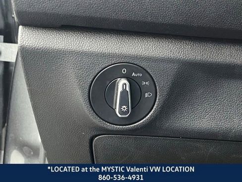 Certified 2022 Volkswagen Jetta S image 31