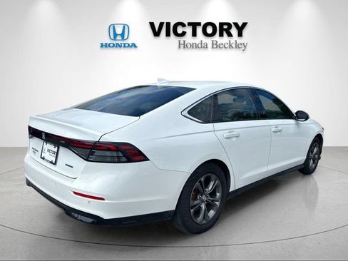 Used 2023 Honda Accord EX-L image 5