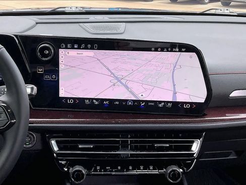 Certified 2026 Chevrolet Traverse RS AWD/4WD image 8