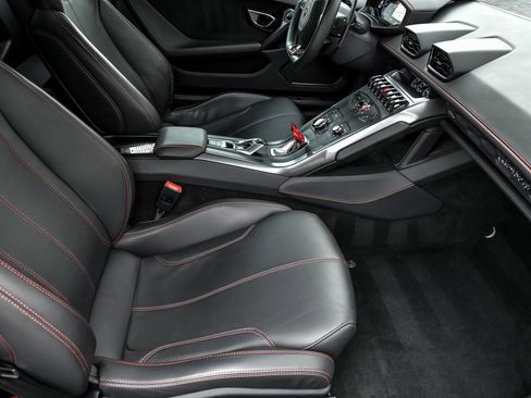 Used 2018 Lamborghini Huracan LP 580-2 image 23