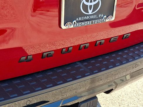 New 2025 Toyota 4Runner 4WD image 18