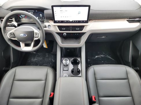 New 2026 Ford Explorer Active image 23