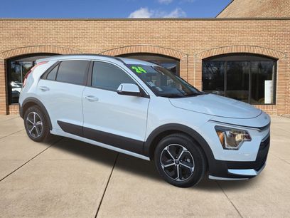 Used 2024 Kia Niro EX w/ EX Cold Weather Package