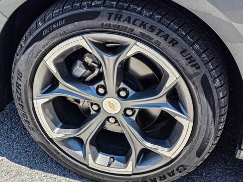 Certified 2024 Chevrolet Malibu LT FWD image 8