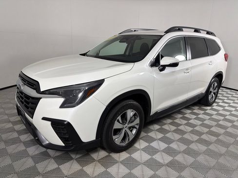 Used 2023 Subaru Ascent Premium AWD/4WD image 9