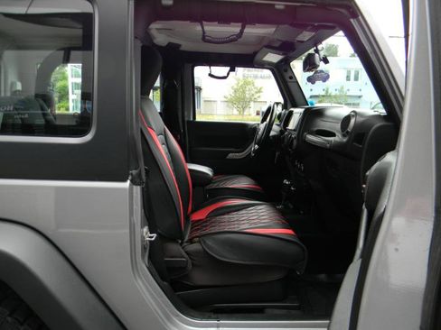 Used 2015 Jeep Wrangler Sport w/ Quick Order Package 24S image 13