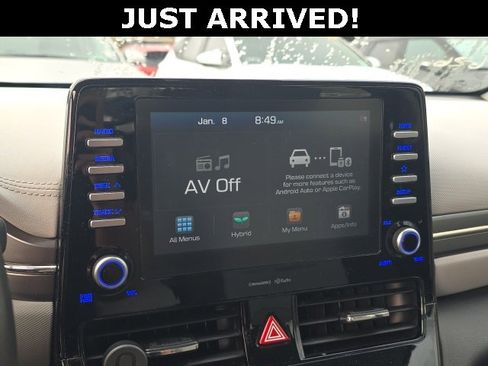 Used 2020 Hyundai Ioniq SEL image 19