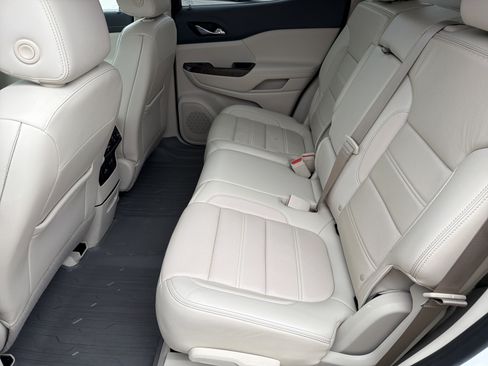 Used 2020 GMC Acadia Denali w/ Technology Package image 29