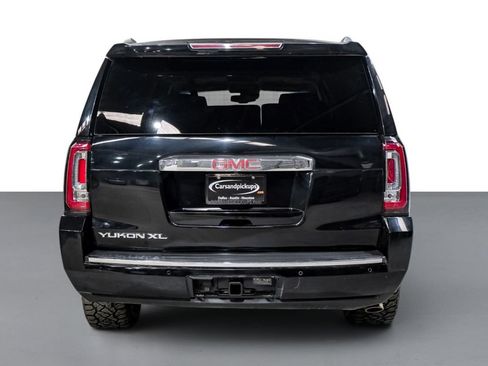 Used 2017 GMC Yukon XL Denali w/ Open Road Package AWD/4WD image 7