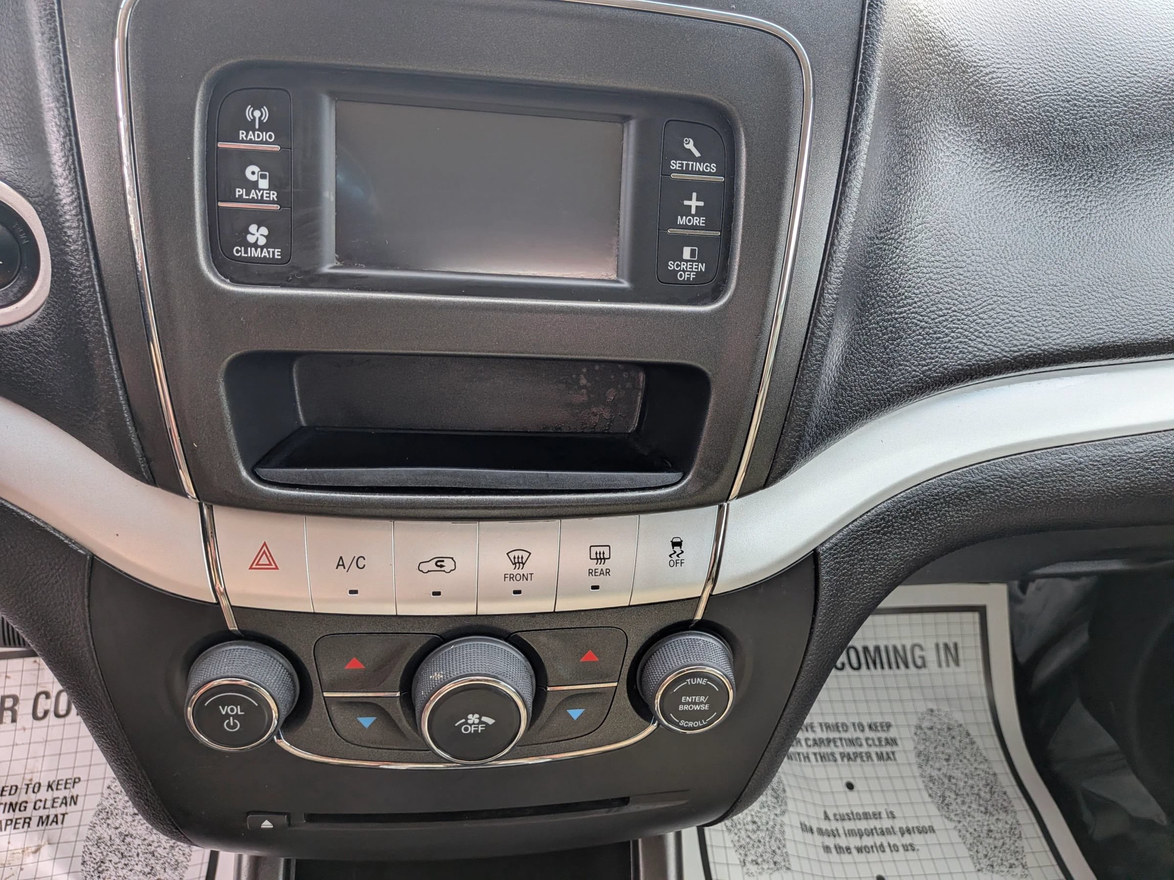 Used 2017 Dodge Journey SE FWD image 18