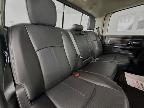 Used 2018 RAM 3500 Laramie image 26