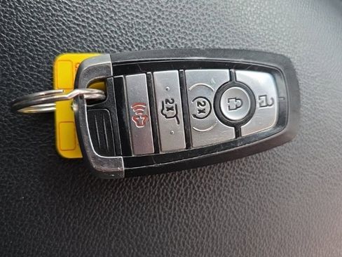 Used 2023 Ford Expedition Max XLT image 58