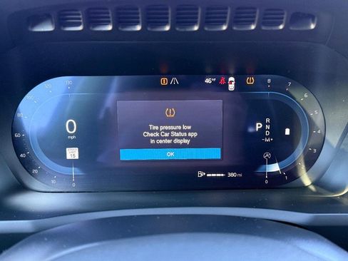 Certified 2025 Volvo XC90 B6 Plus image 21