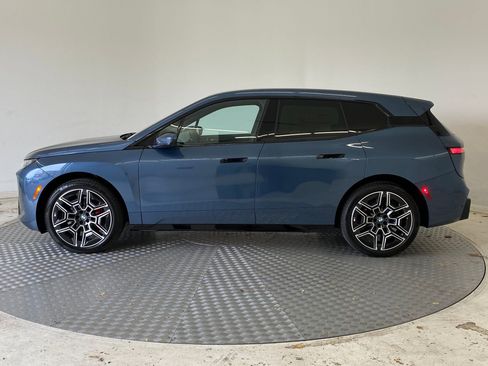 New 2026 BMW iX xDrive45 w/ M Sport Package image 2