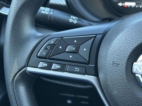 Used 2023 Nissan Kicks SV image 23