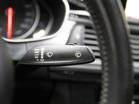 Used 2016 Audi RS 7 Prestige w/ Carbon-Optic Package image 76