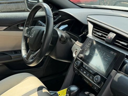 Used 2020 Honda Civic EX image 25