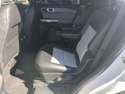 Used 2023 Ford Explorer XLT w/ Equipment Group 202A image 20