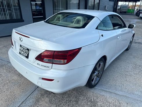 Used 2010 Lexus IS 250C image 4