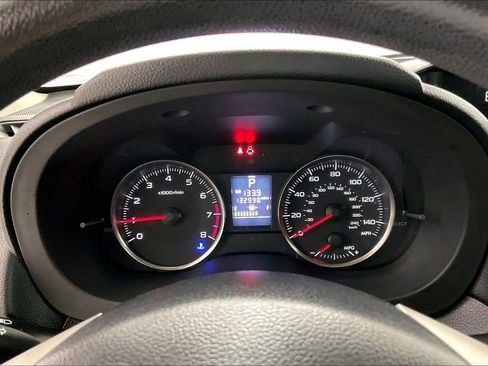Used 2015 Subaru Crosstrek 2.0i Premium AWD/4WD image 12