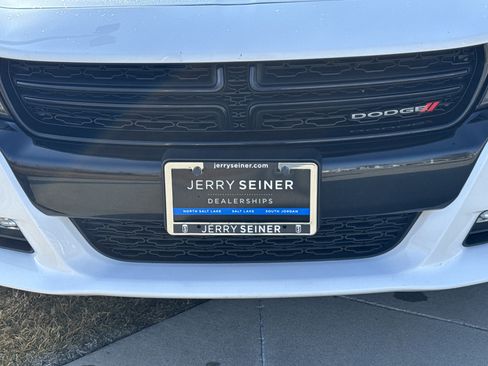 Used 2019 Dodge Charger SXT w/ Plus Group image 9