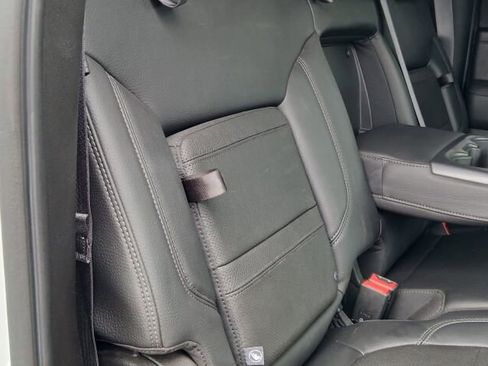 Used 2021 GMC Sierra 3500 Denali image 16