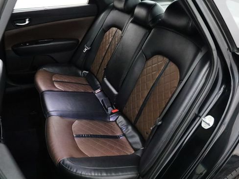 Used 2019 Kia Optima SX w/ SX Limited (Bronze) Package FWD image 9