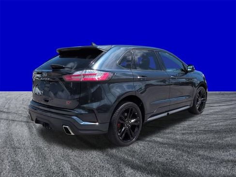 Certified 2022 Ford Edge ST w/ Equipment Group 401A AWD/4WD image 4