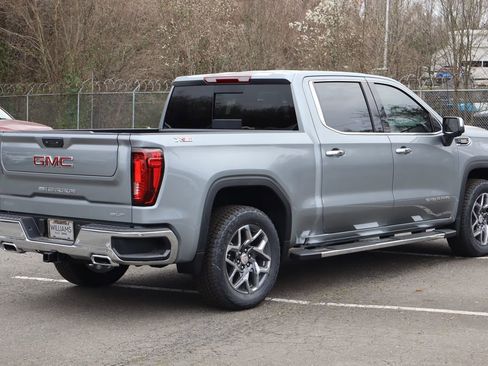 New 2026 GMC Sierra 1500 SLT w/ SLT Premium Plus Package AWD/4WD image 7