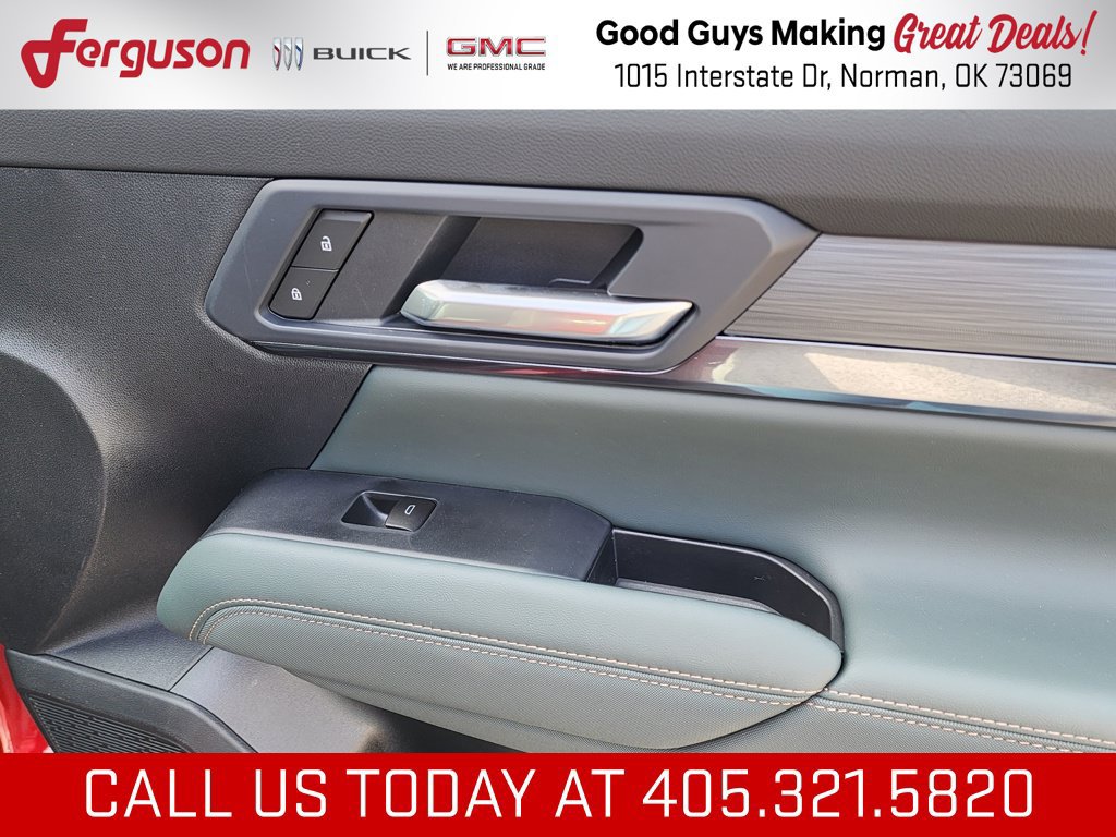 New 2026 GMC Terrain AT4 w/ Convenience Package III AWD/4WD image 39