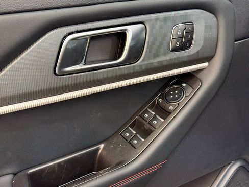 New 2026 Ford Explorer ST-Line w/ ST-Line Street Pack image 16