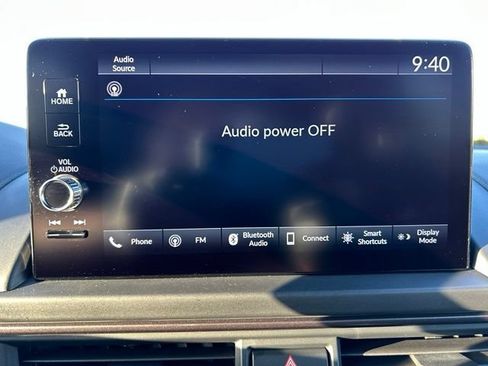 Used 2025 Honda Pilot TrailSport image 21