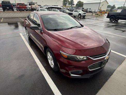 Used 2016 Chevrolet Malibu LS FWD image 4